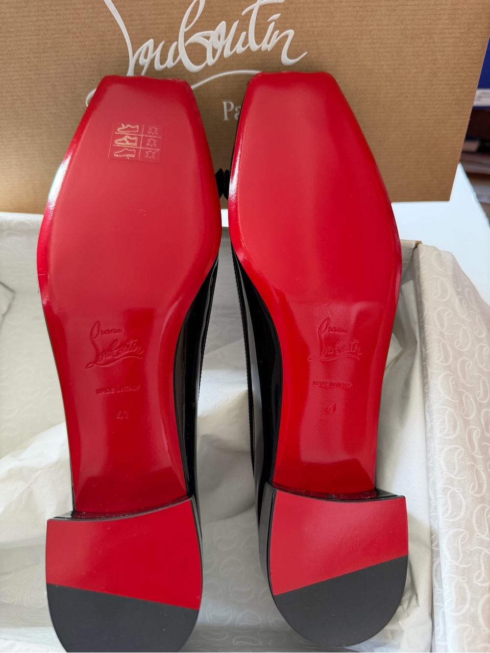 Christian Louboutin Black Patent Leather Bow Block Heel Pumps - Picture 6 of 10